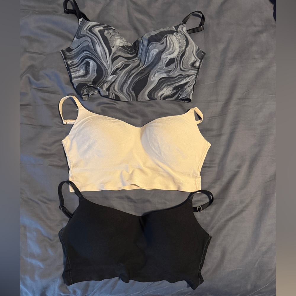 Victoria’s Secret full coverage tank style bra.
